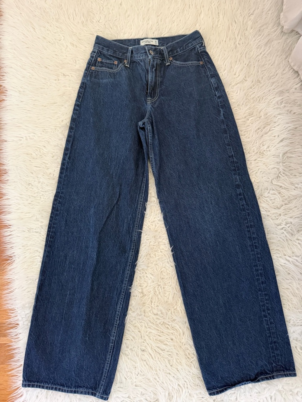 Abercrombie Low Rise Ultra Loose Jeans 25 Long